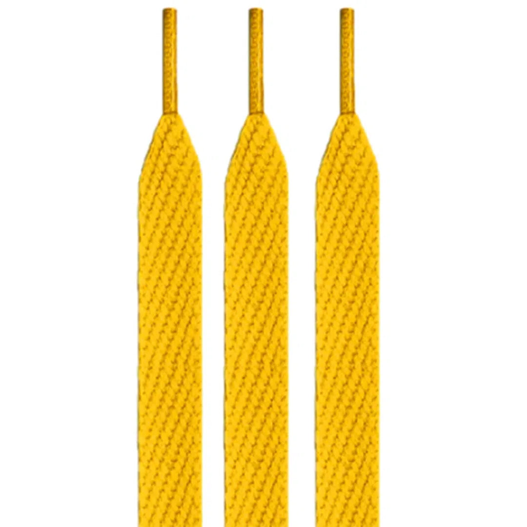 Universal Shooting Strings